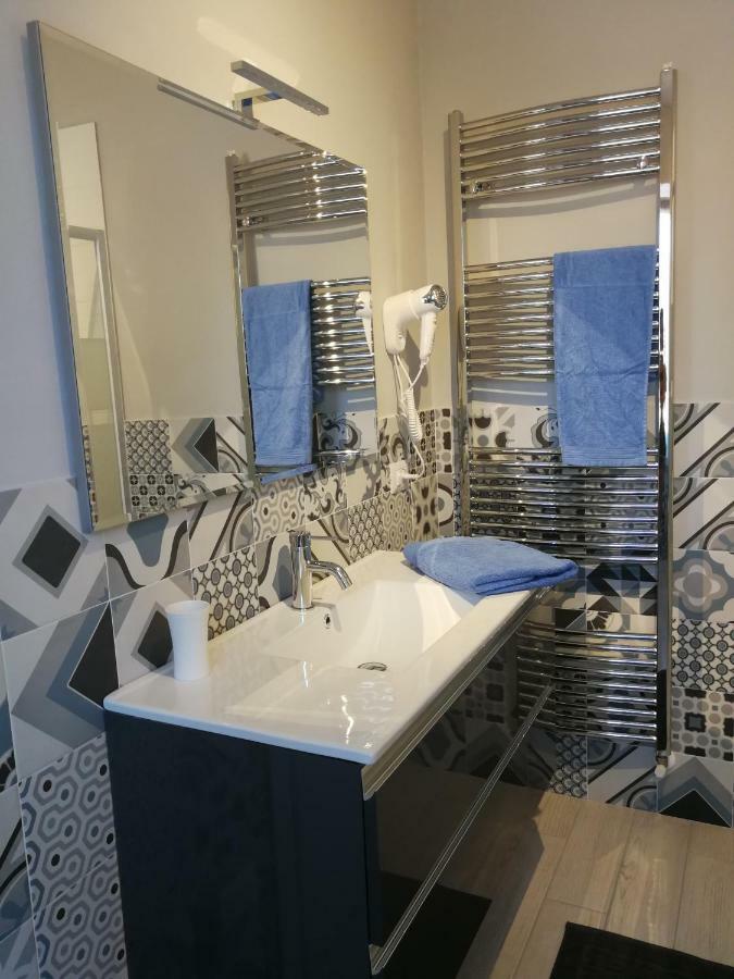 Hotel Il Giardino Di Sara Salò Zewnętrze zdjęcie